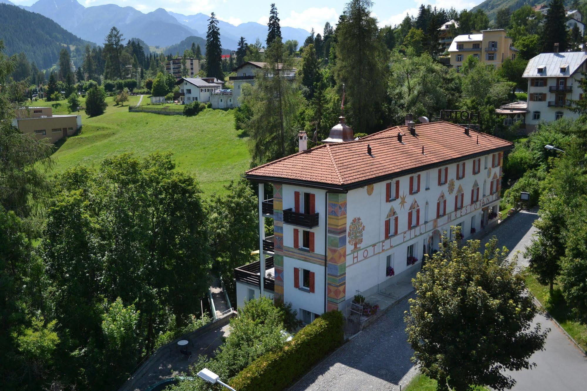 Hotel Filli Скуоль Екстер'єр фото